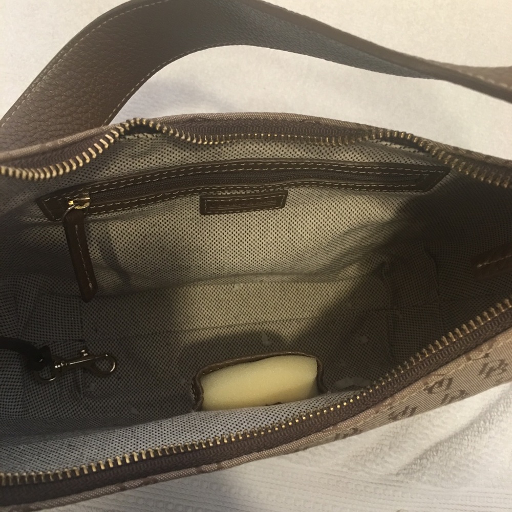 Handbag - Picture 3 of 3
